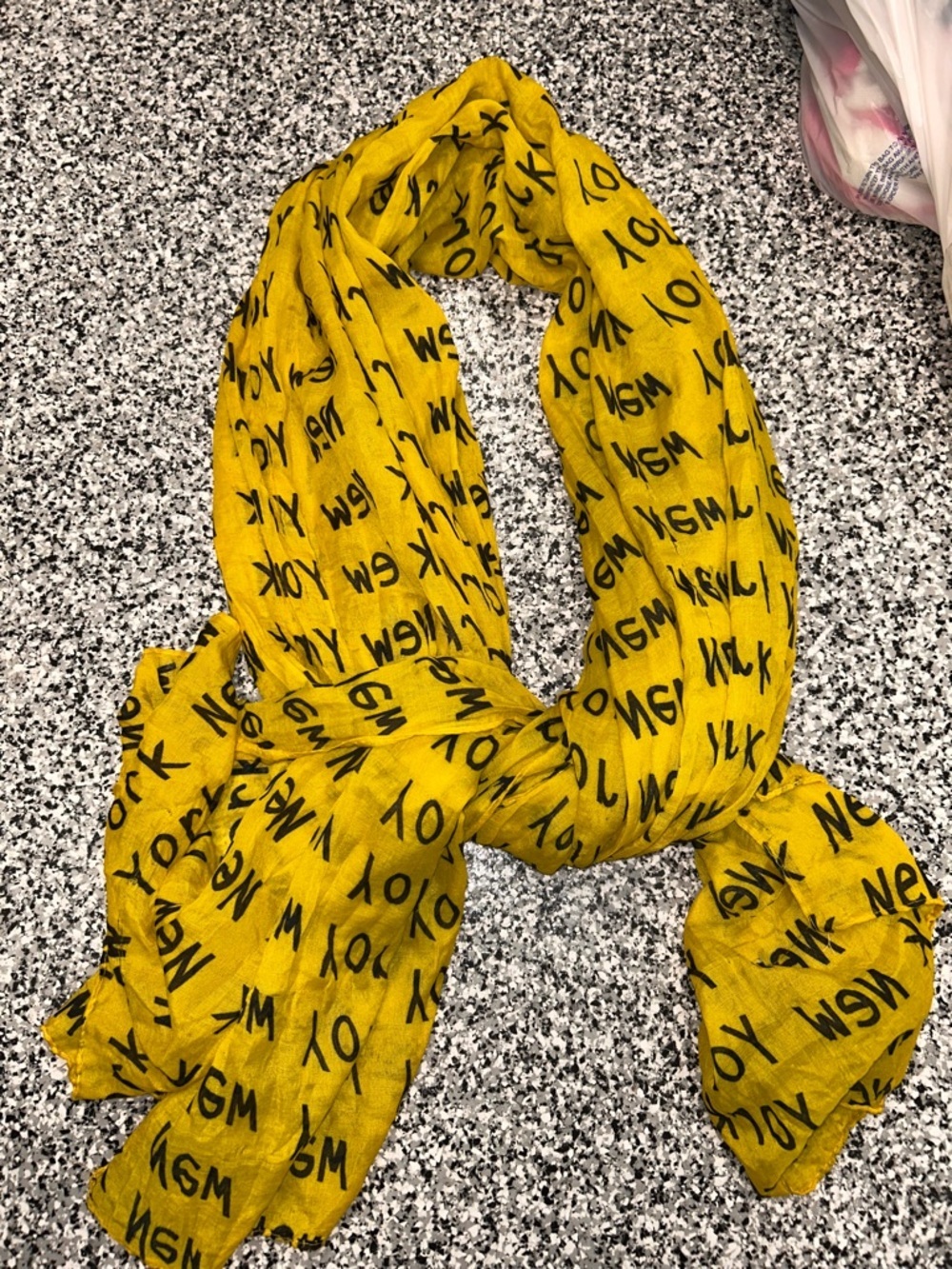 Yellow New York Print Lightweight Women's Scarf